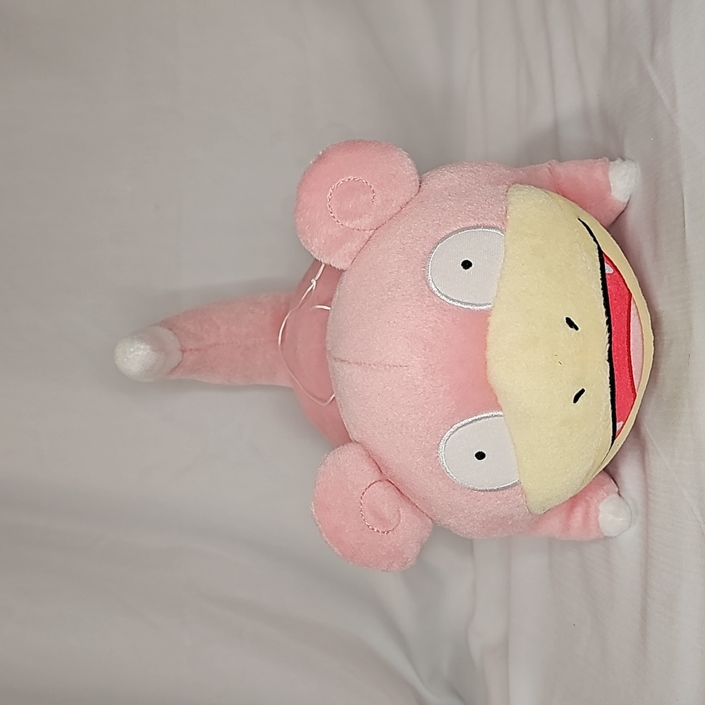 Pokemon - Large Slowpoke Plushie